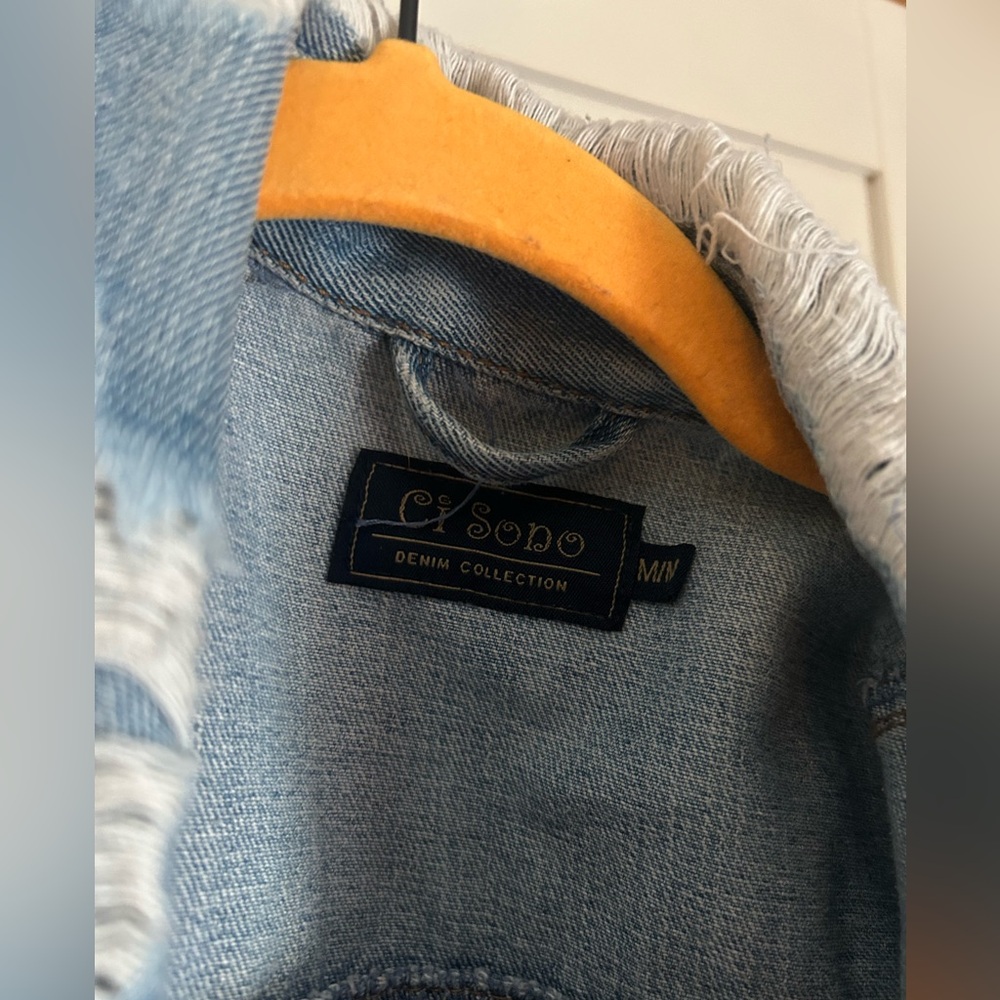 Denim jacket - Picture 3 of 3